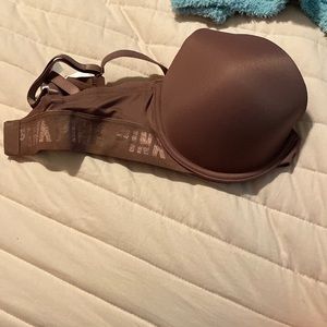 PINK bra new without tags 34 D